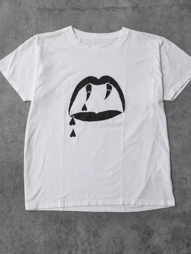 Trendy Saint Laurent imitation surdimensionné à manches courtes femmes d'été souriant visage imprimé
