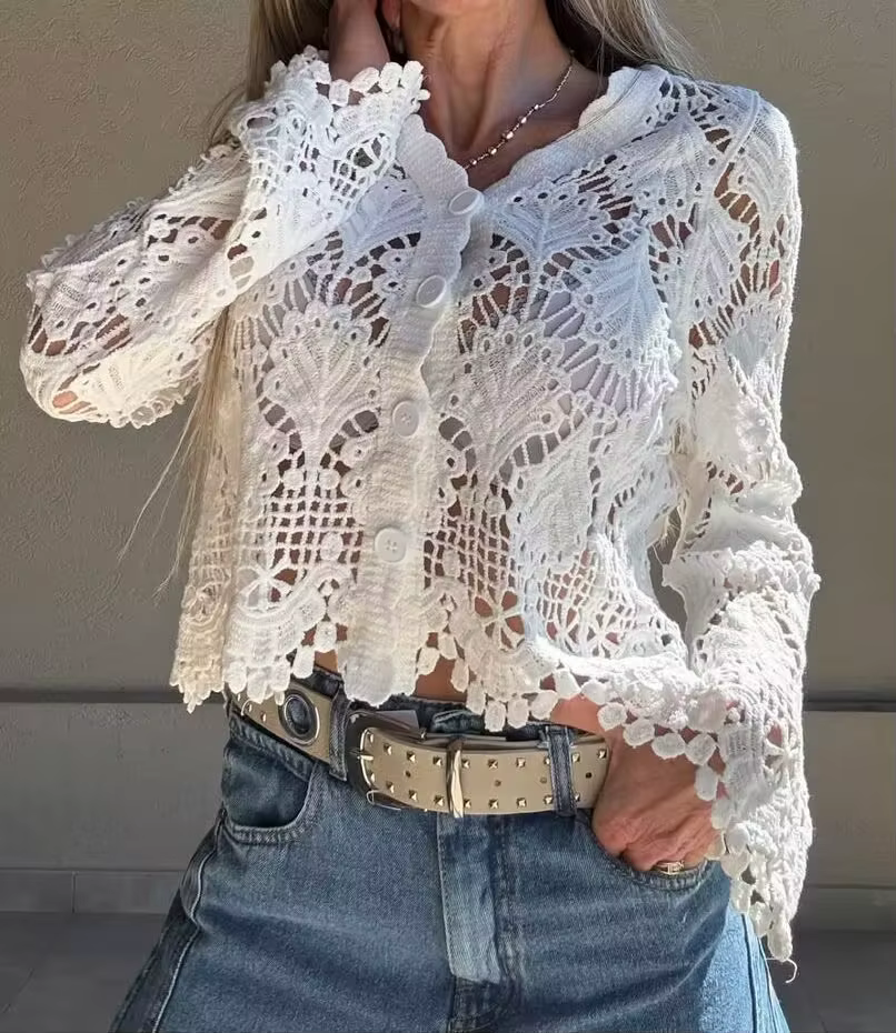 Nouveau T-shirt en crochet tricoté ajouré à col en V et simple boutonnage pour femme 2026