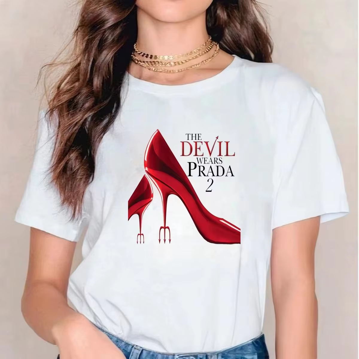 Nouveau T-shirt Unisexe 100% Coton Graphique Le Diable Porte Prada 2 (2026) – Merchandising de Film 