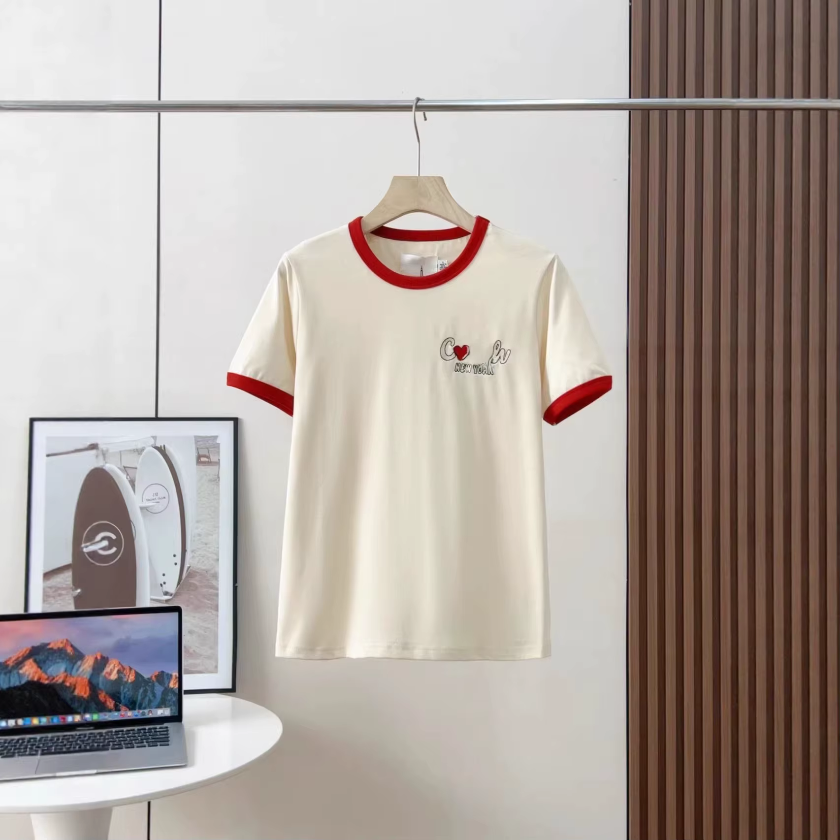 CH Home T-shirt brodé petit cœur rouge, nouvelle tendance décontractée d'été, col rond, manches cour