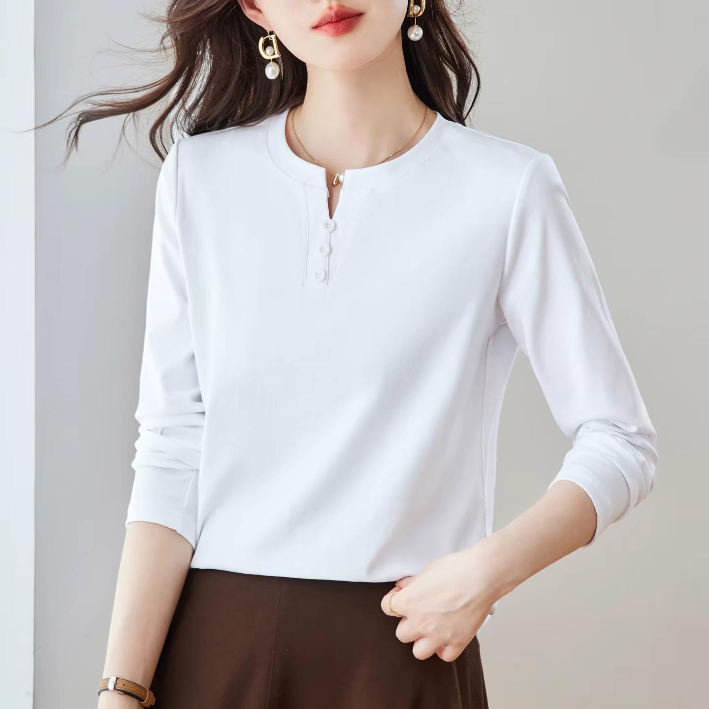 Chemise de Base grise à manches longues pour femmes, T-shirt à la mode, col en v, coupe ample, en co