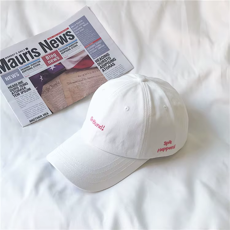 Casquette de baseball beige de style coréen pour femmes et hommes - Été lettre broderie rue Snapback