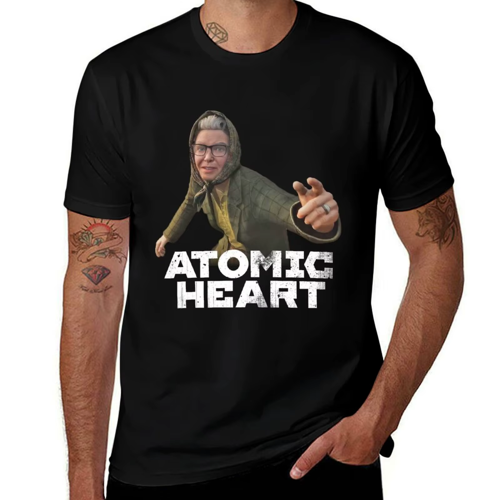 Granny Zina - T-shirt Meme Crazy Babushka du jeu Atomic Heart, haut en coton à manches courtes de co