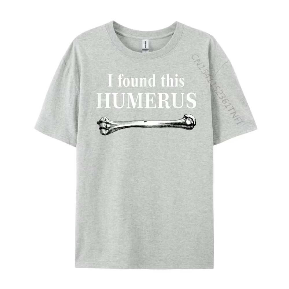 J'ai trouvé ce humérus t-shirt os anatomie mignon surdimensionné t-shirt classique Halloween Alphabe