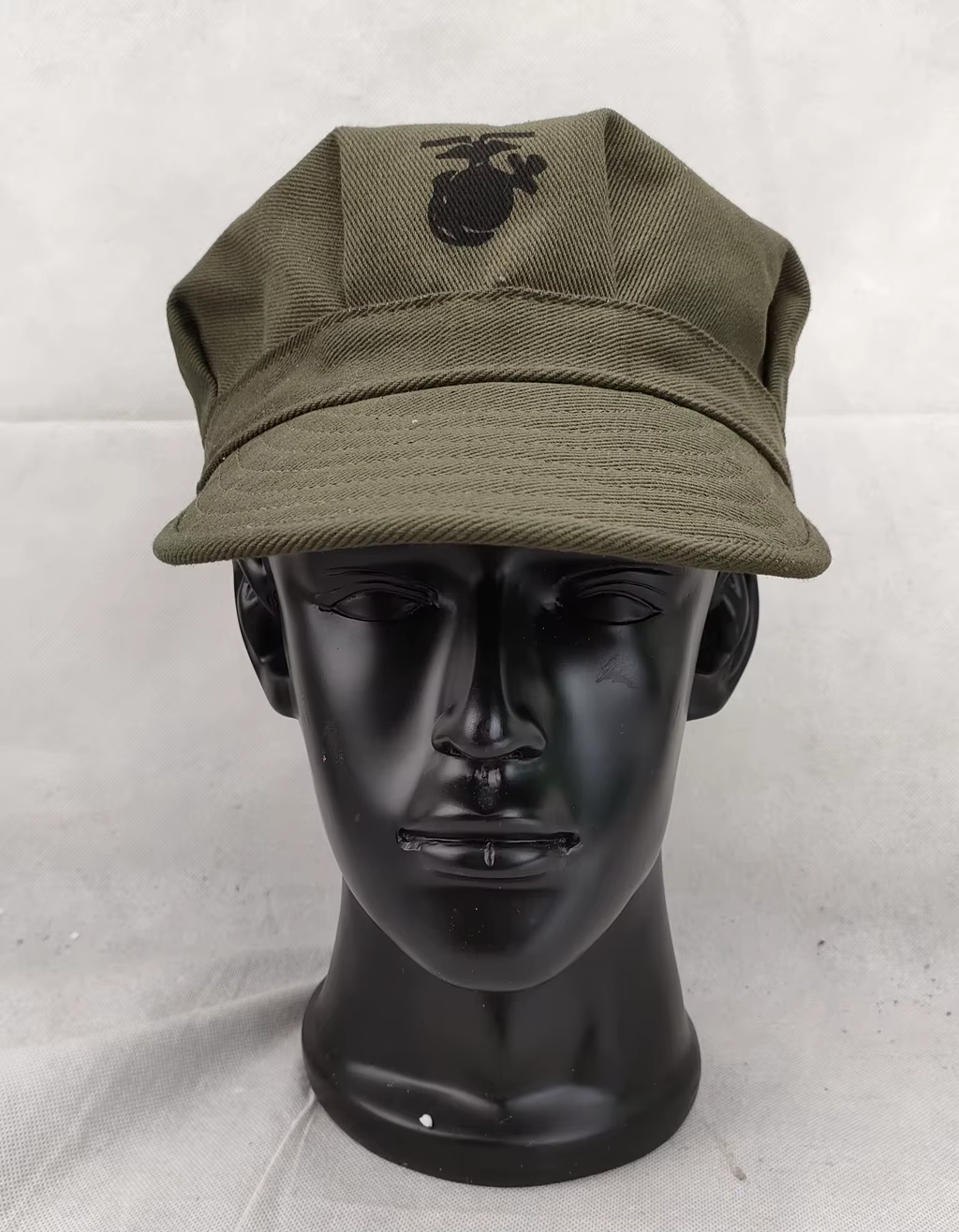 Casquette militaire verte HBT vintage USMC (Corps des Marines du Pacifique) de la Seconde Guerre mon