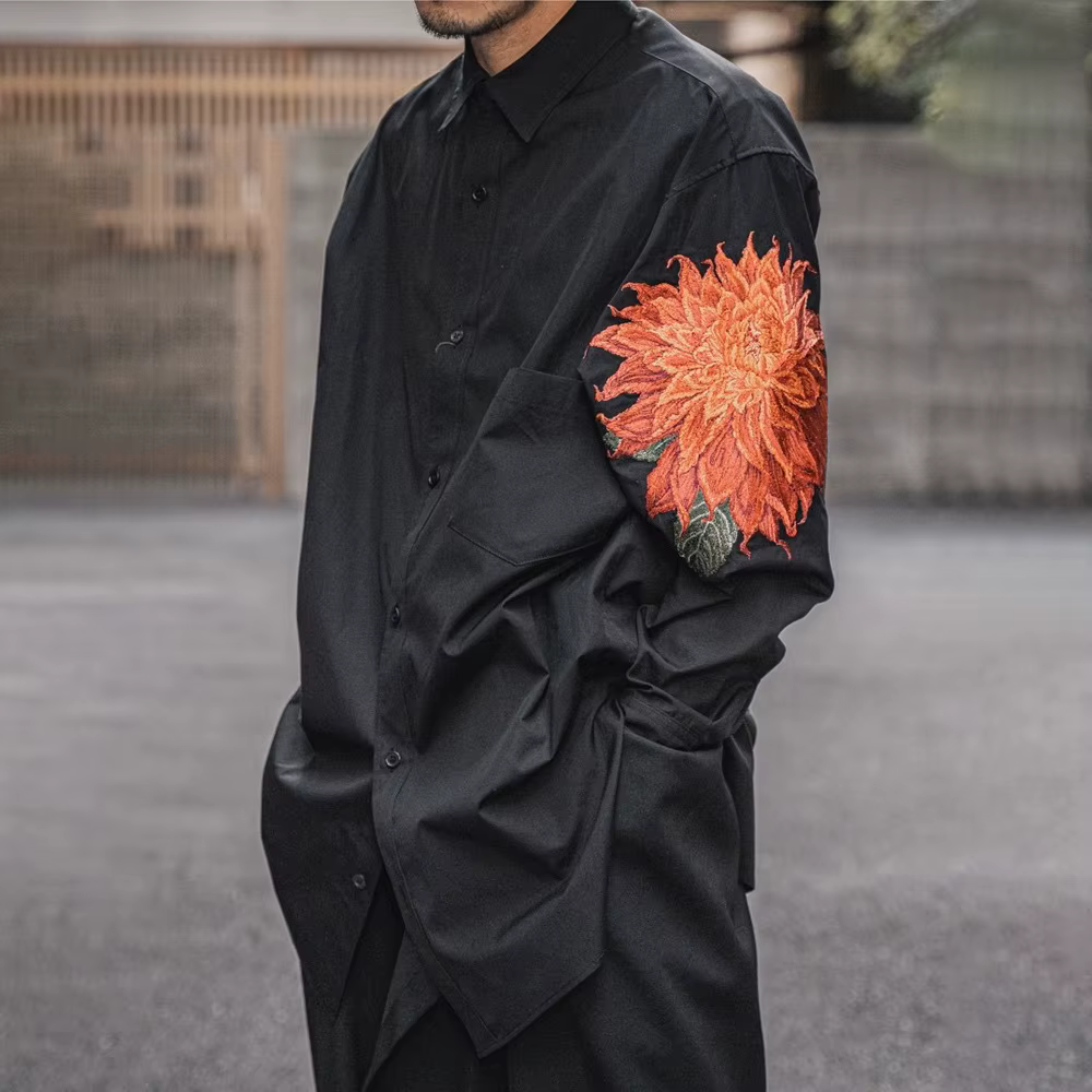 Yamamoto Style chemise à fleurs rouges hommes japonais allongé foncé brodé haut à fleurs unisexe cou