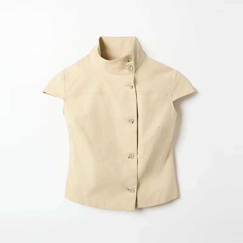 Nouvelle chemise courte beige élégante 2026 pour femme, col montant décontracté, manches courtes, bo