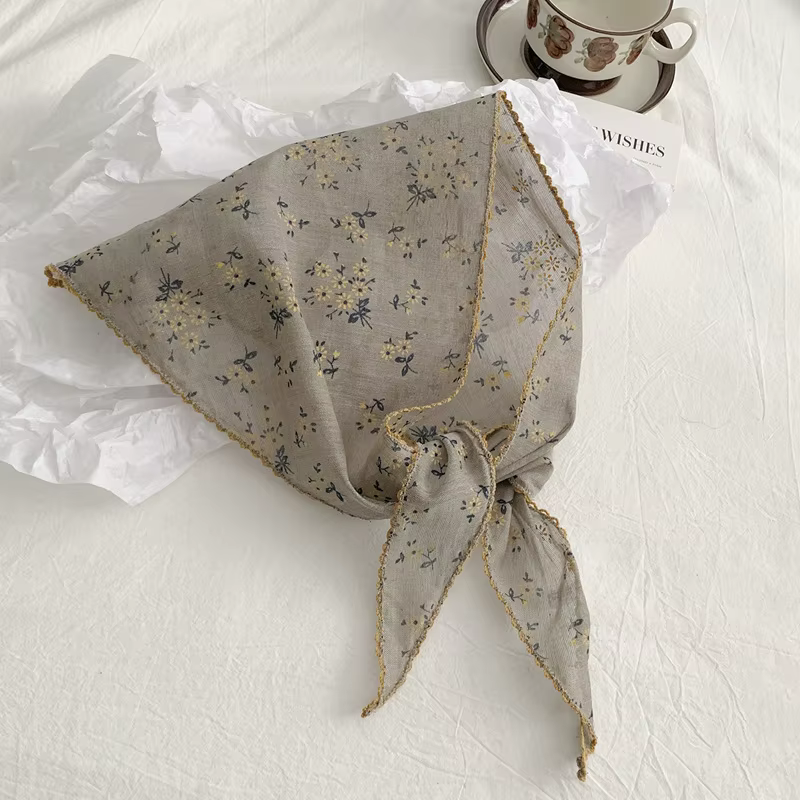 1 pièce Foulard triangulaire en soie pour femme, printemps-été, pour la décoration du col de chemise