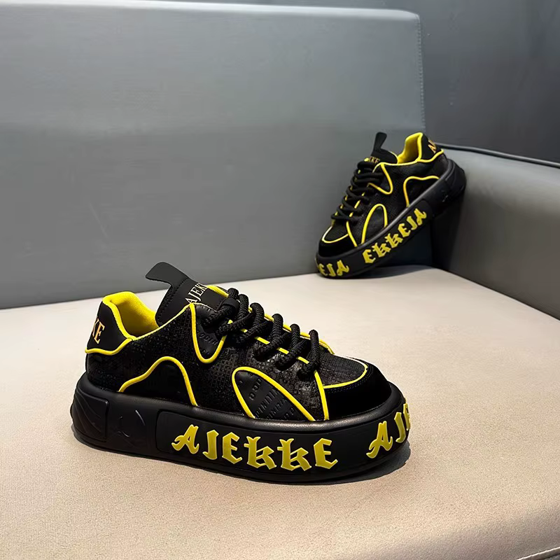 Chaussures pour hommes à la mode à semelles épaisses respirant à semelles souples Sneaker de haute q