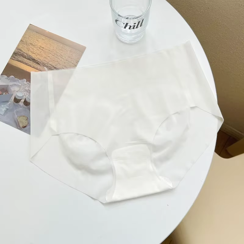Sous-vêtements sans couture en soie glacée pour femmes, pantalons d'été Ultra en sens à séchage rapi
