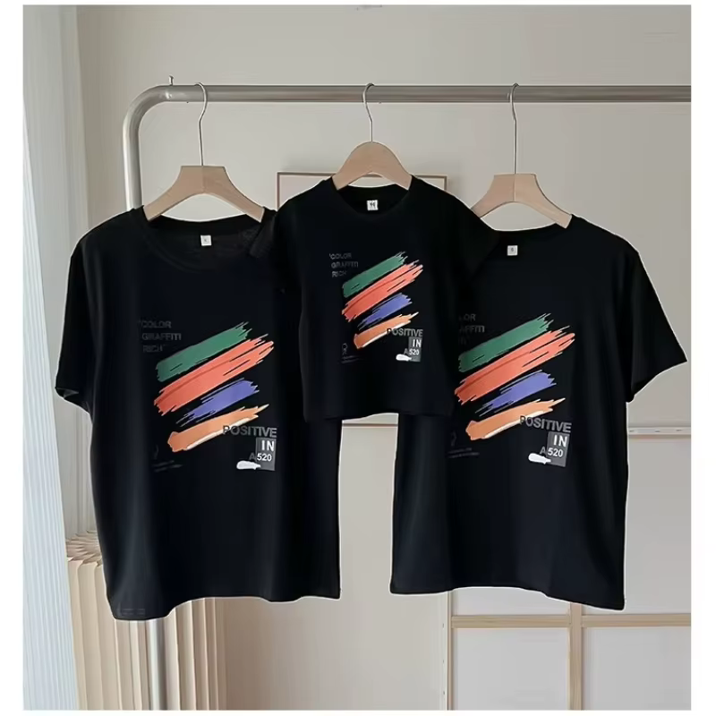 T-shirts Assortis Famille Été 2026 – Vêtements Mère-Fils, Père-Fille, Garçon et Fille, Tenues Coordo