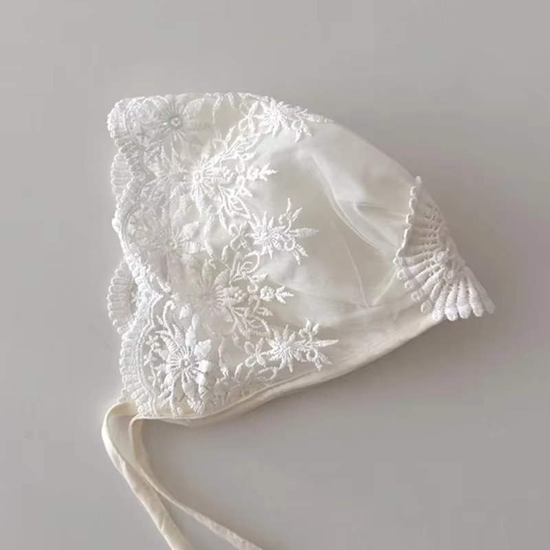 Nouveau bébé Bonnet dentelle nouveau-né fille baptême chapeau pour 0-6 mois filles coton été infanti