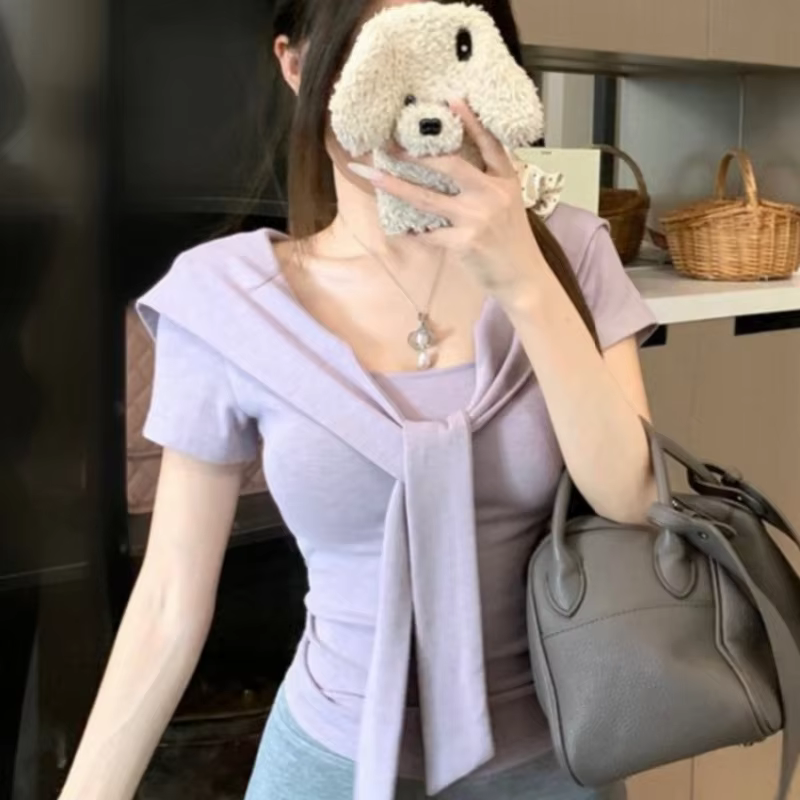 T-shirt court à manches courtes pour femme, coupe ajustée, col rond, style décontracté d'été, élégan