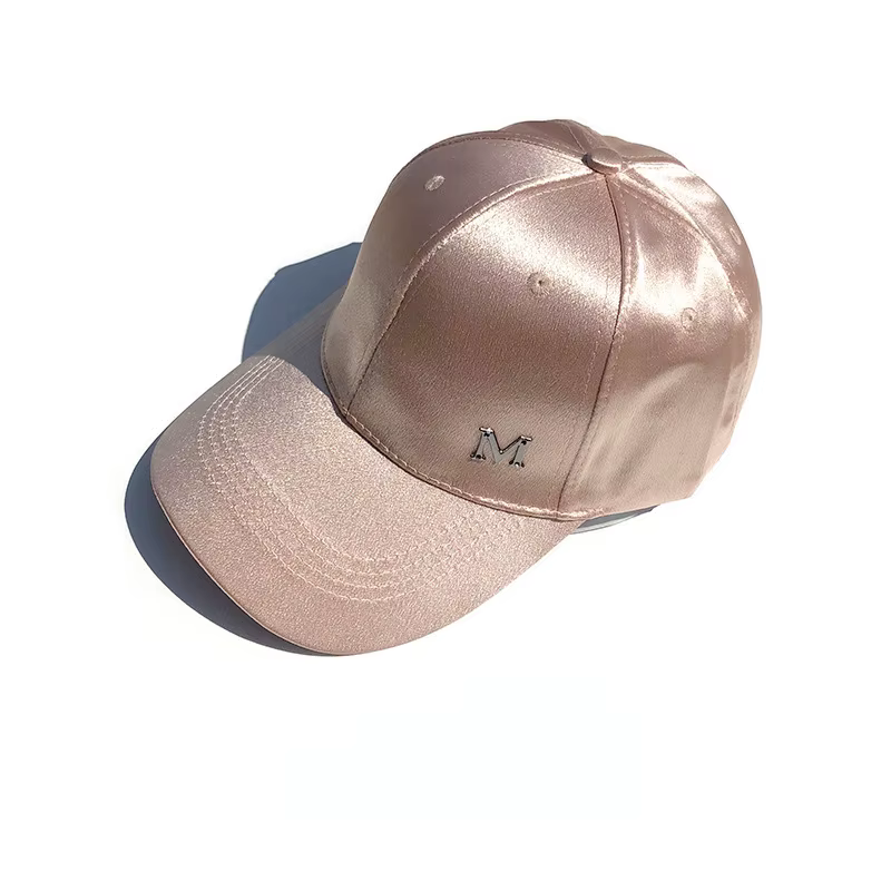 Casquette de Baseball femmes printemps été chapeaux pour femmes satin mode métal lettre snapback rég