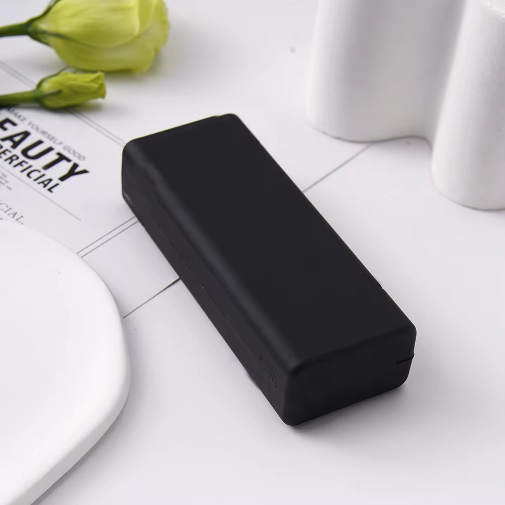 Lampe de poche LED portable pour femme, produit d'autodéfense, porte-clés