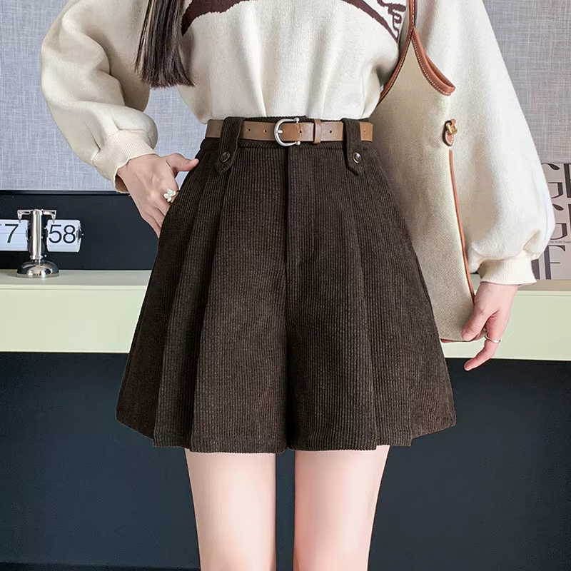 Séoulish Vintage femmes velours côtelé a-ligne Shorts 2025 automne hiver couleur unie taille haute p