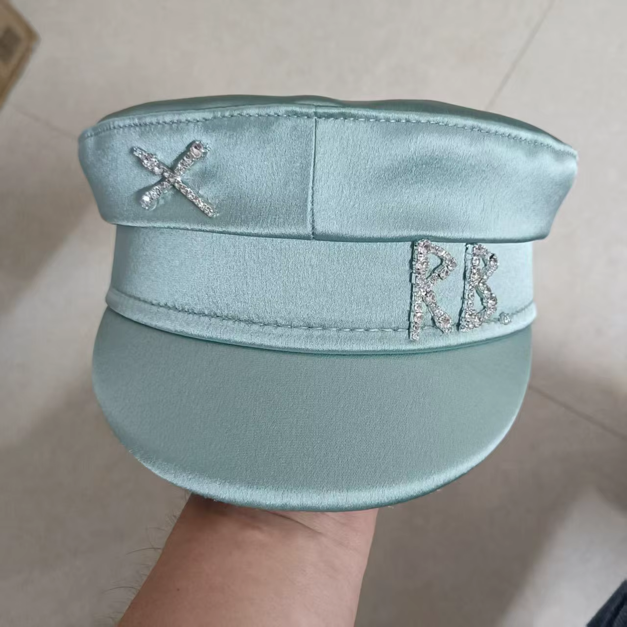 Nouvelle casquette de créateur printemps-été pour femme, bleue, style newsboy, ornée de lettres en d