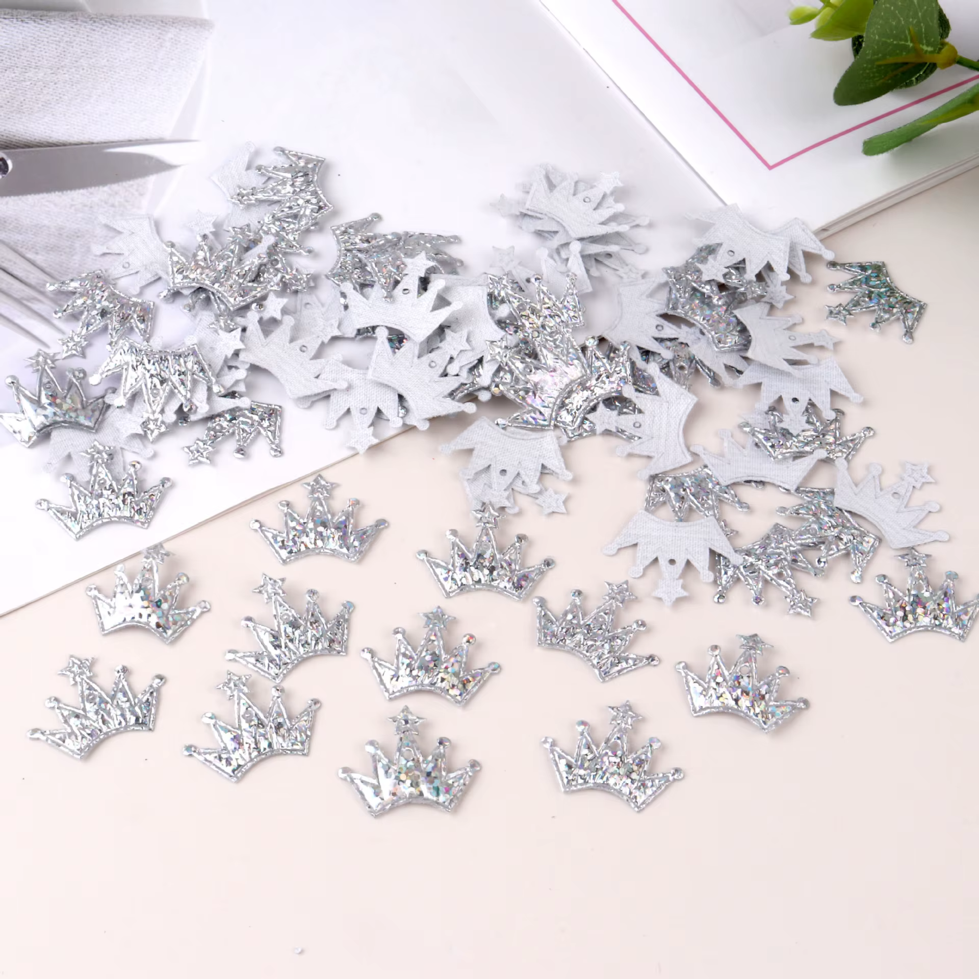 Couronne en tissu de décoration de noël, confettis saupoudrés pour fête de mariage, accessoires vest