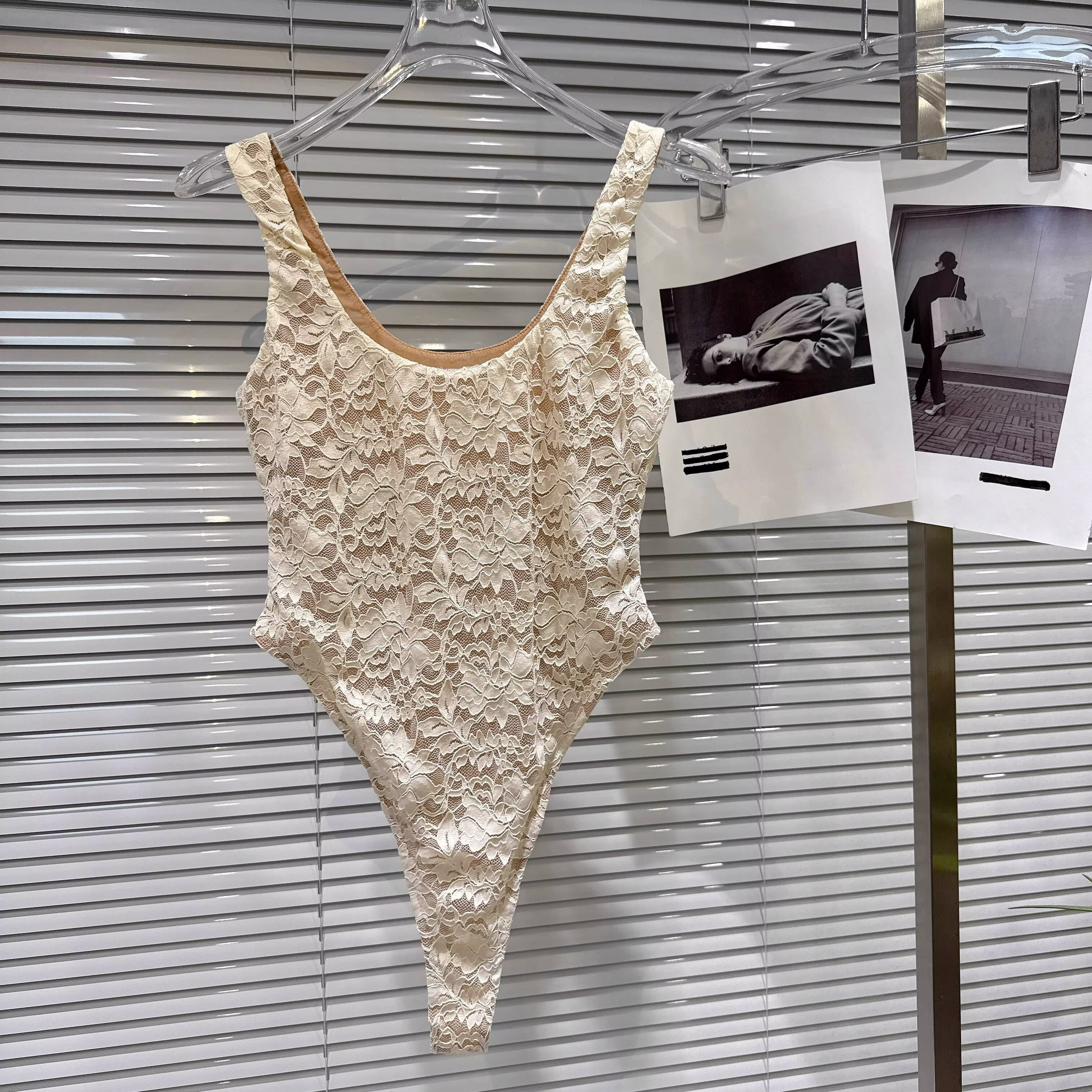 KUCLUT 2026 mode nouveaux articles col en v coupe ajustée une pièce gilet Camisole pour les femmes c