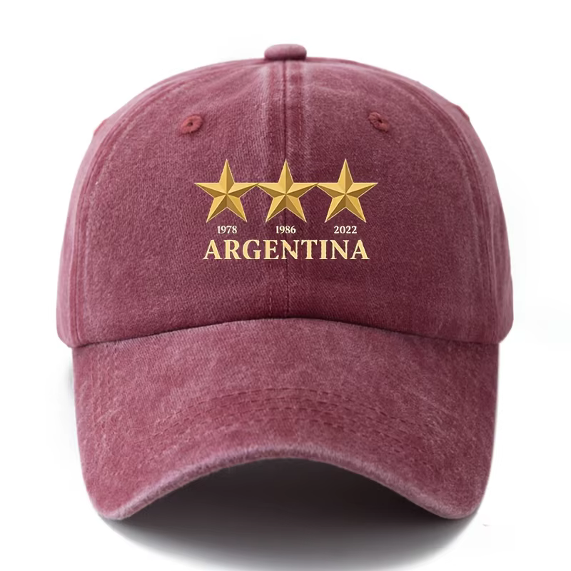 Une casquette de baseball unisexe élégante et polyvalente avec un motif imprimé représentant trois é