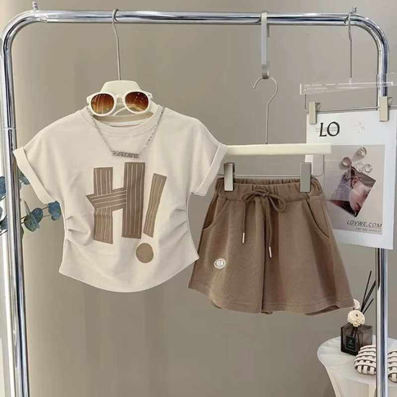 Ensemble de vêtements d'été pour adolescentes, haut à manches courtes + Short avec lettres imprimées