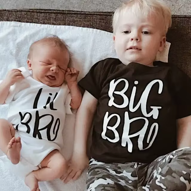 T-shirt assressentiBig Bro & Lil Bro pour la famille des frères et sœurs, barboteuse pour tout-petit