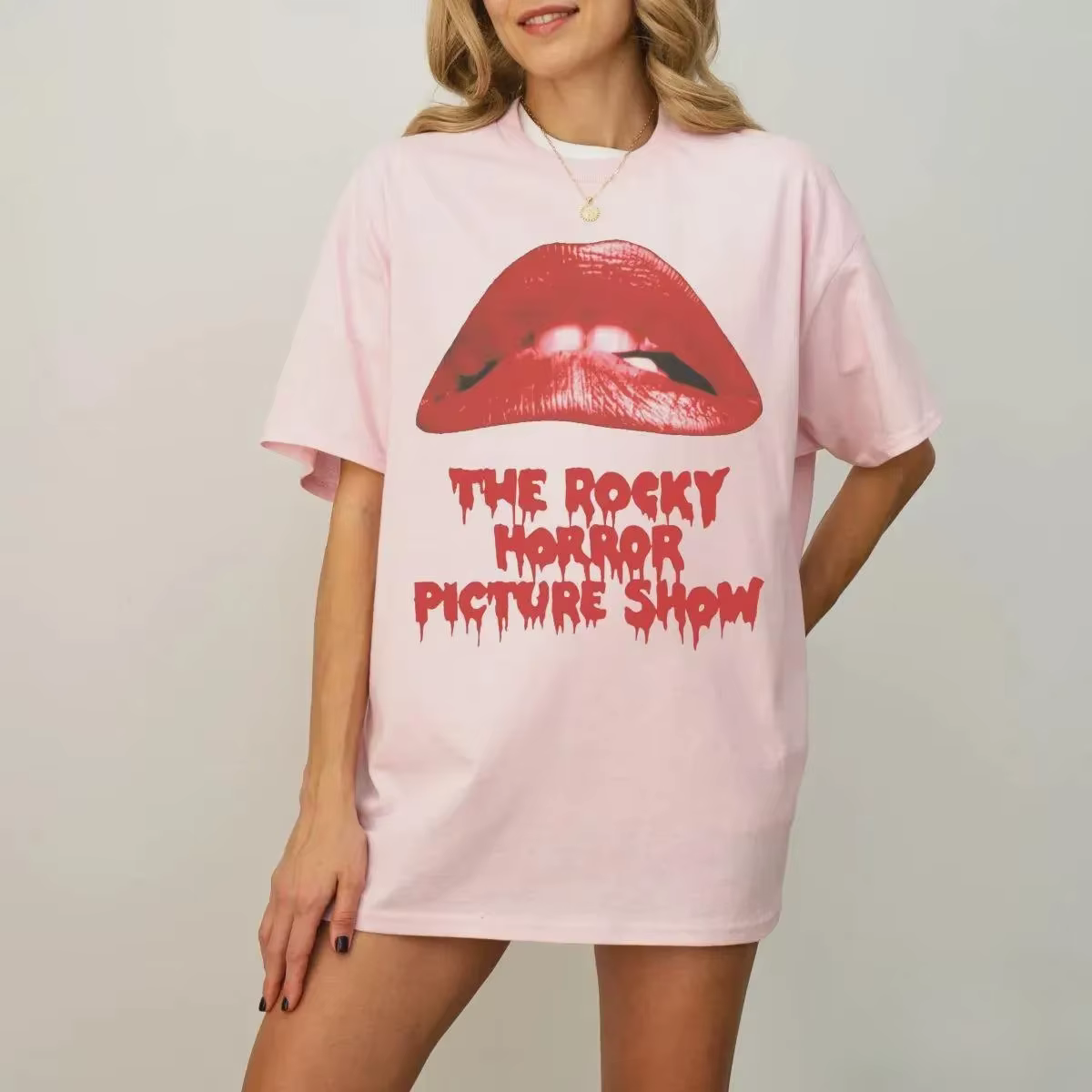 Rétro Rocky horreur image spectacle chemise Frank N Furter chemise Rocky horreur photo spectacle t-s