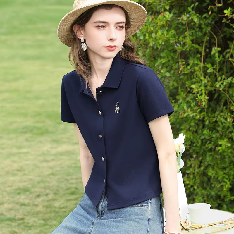 I BELIEVE YOU Polo à manches courtes pour femme, Nouveauté 2026, Col rabattu, Broderie cerf, Hauts d
