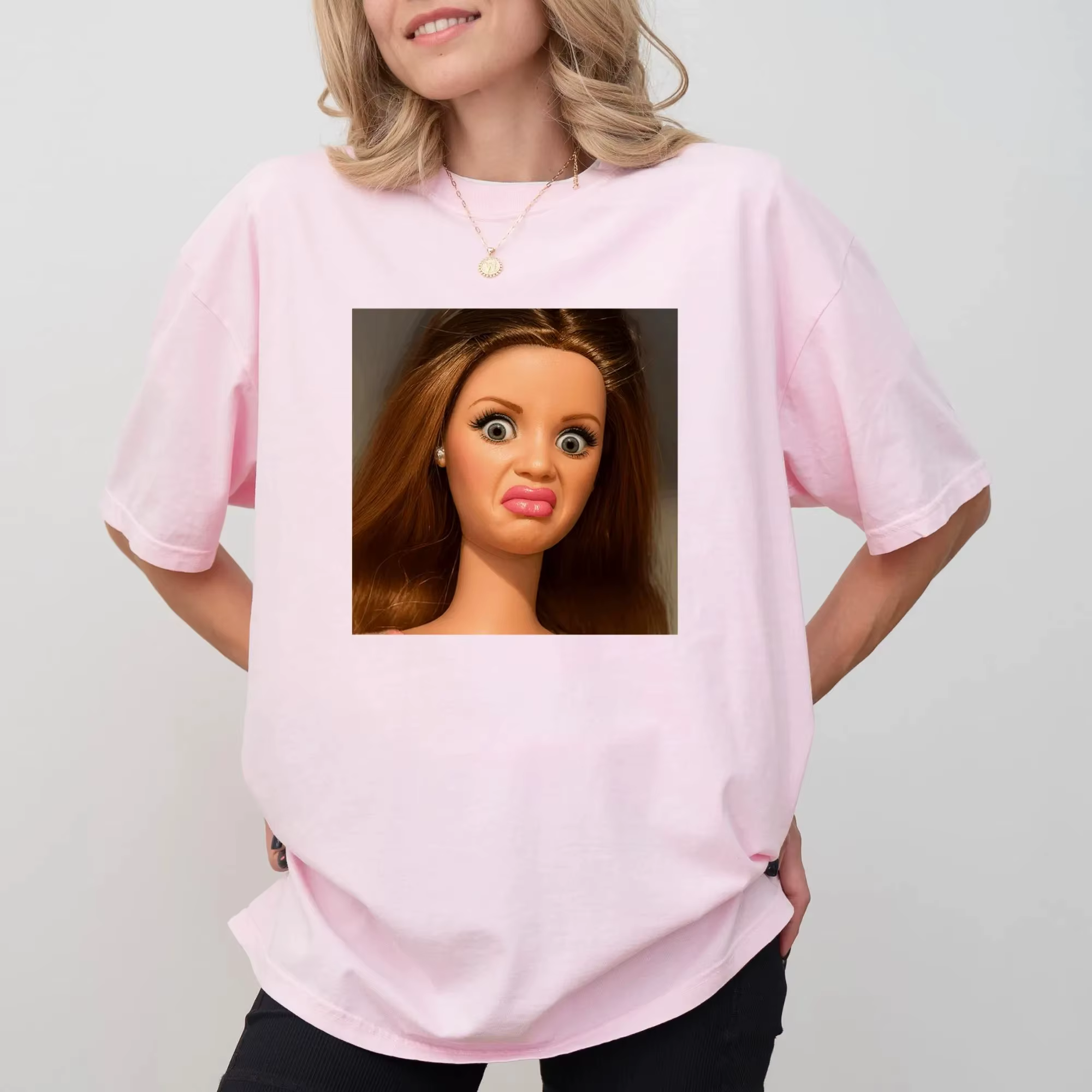 T-shirt unisexe en coton pour femme, motif visage de poupée amusant, style streetwear, coupe ample d