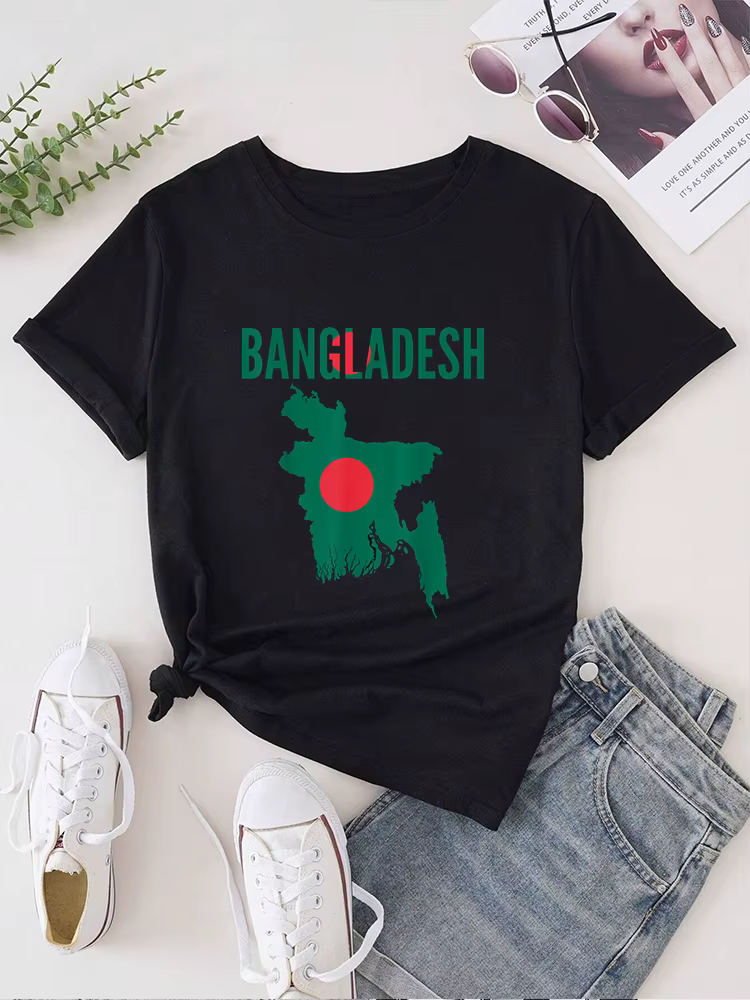 T-shirt manches courtes col rond femme, estival et décontracté, avec impression de carte du pays du 