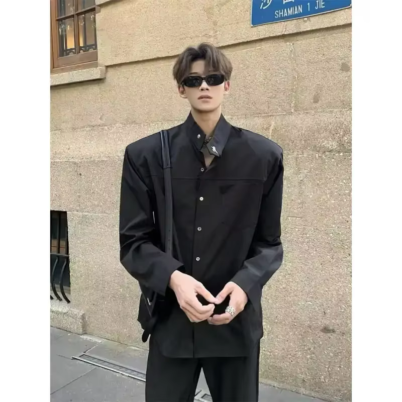 Chemise à manches longues boutonnée blanche pour homme