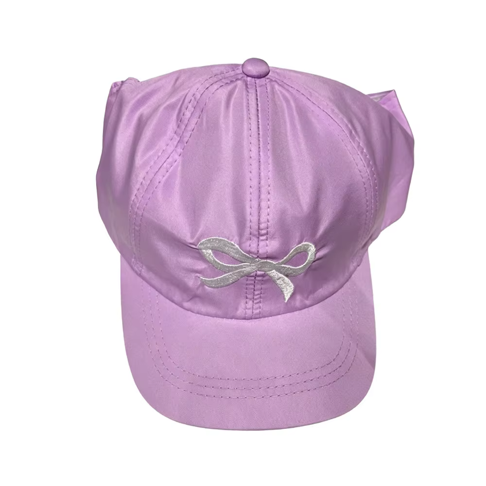 Casquette de baseball brodée avec un nœud ​ ​   Conception de queue vide ​ ​   Sangle réglable ​ ​ ​
