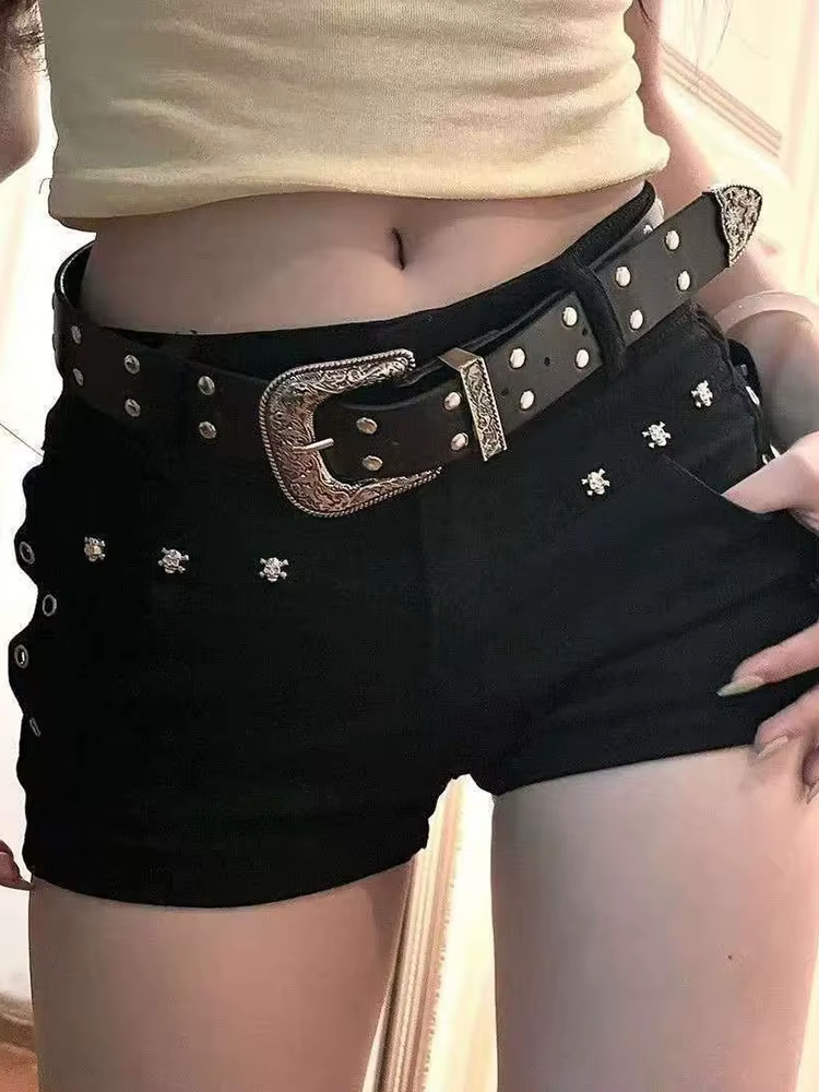 Aoaiiys jean court femme Harajuku mode Rivet blanc Shorts été 2026 nouveau gothique Spice Girls Sexy