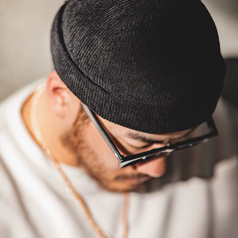 Maden hommes rétro réglable velours côtelé marin casquette solide sans bride Skullcap unisexe décont