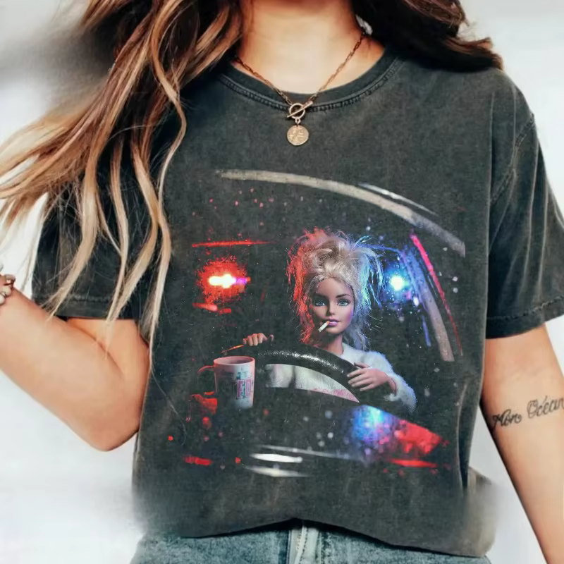 T-shirt Fun Doll Emoji, T-shirt imprimé vintage avec poupée fumeuse, nouveau t-shirt décontracté uni