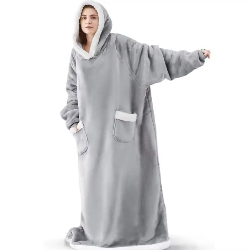 Pull-over en polaire d'agneau à capuche pour l'hiver, pyjama en flanelle ample avec manches longues 