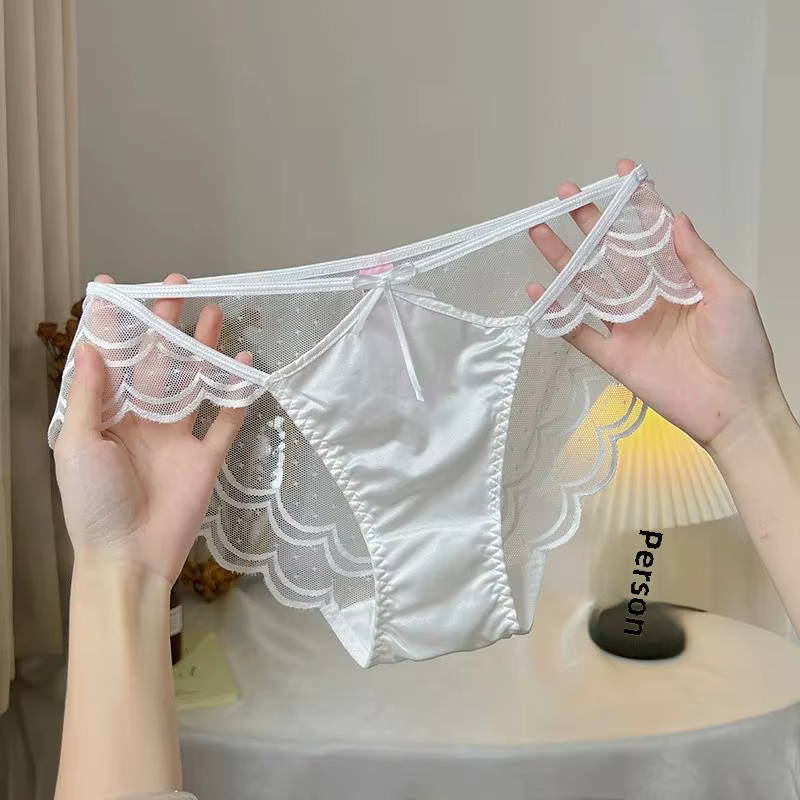 Sous-vêtements confortables en dentelle fine en soie glacée pour femmes, slips Sexy en maille transp