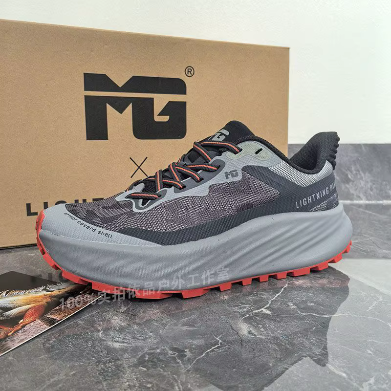 Nouvelles baskets de montagne unisexes 4 E à large pied, chaussures de course en plein air de haute 