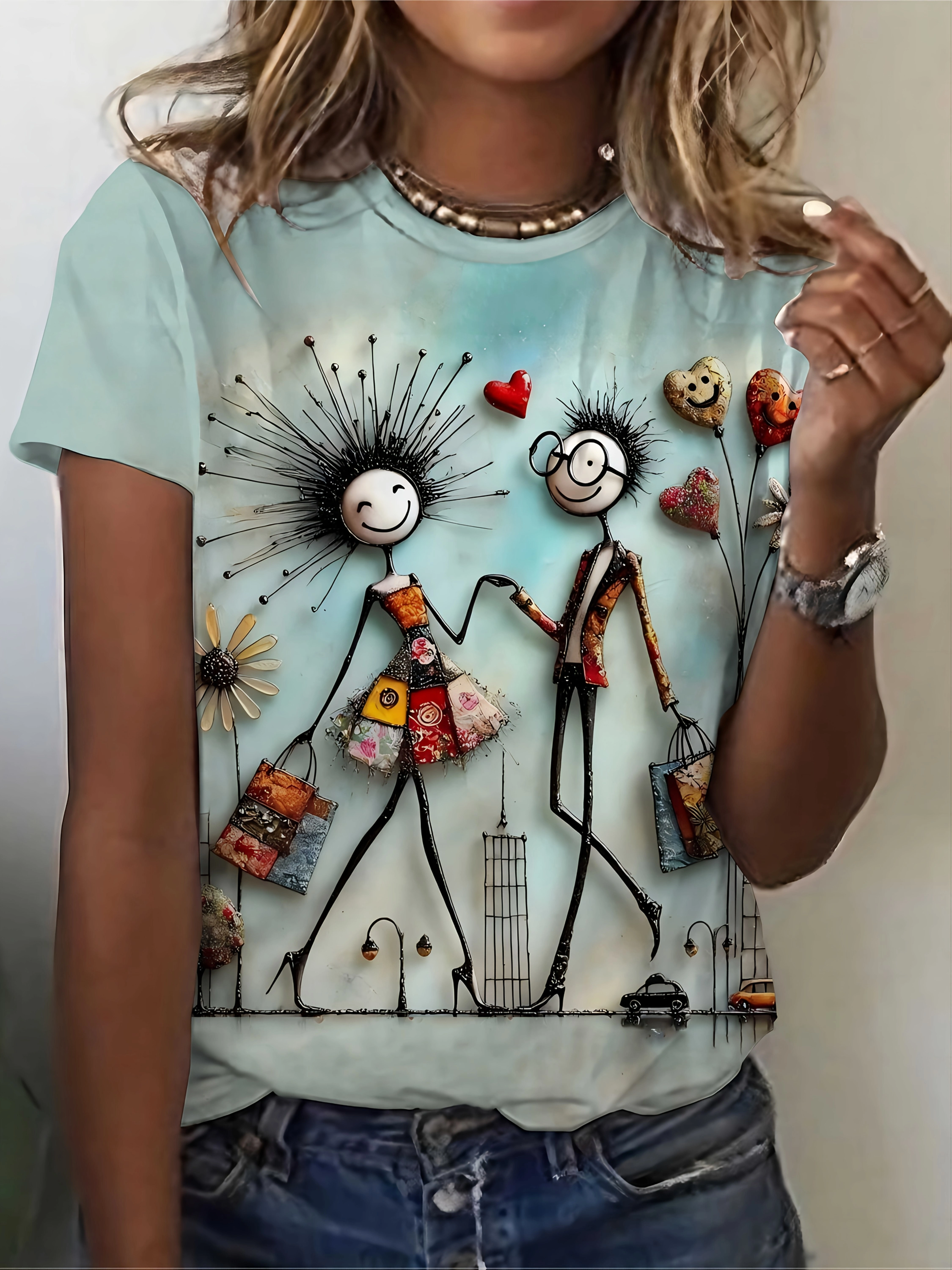 T-shirt bleu clair pour femme - Motif graphique de couple fantaisiste, design d'impression artistiqu