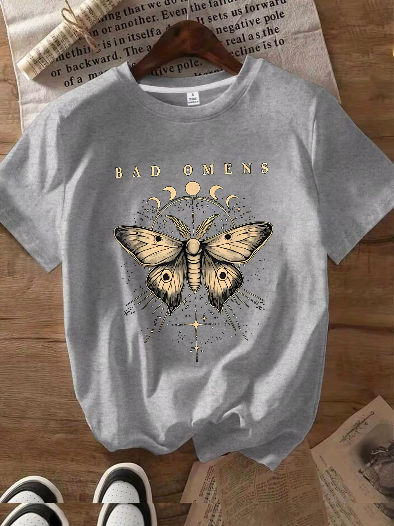 BAD OMENS lettre motif col rond femmes T-shirt à manches courtes mode imprimé demi manches chemise e