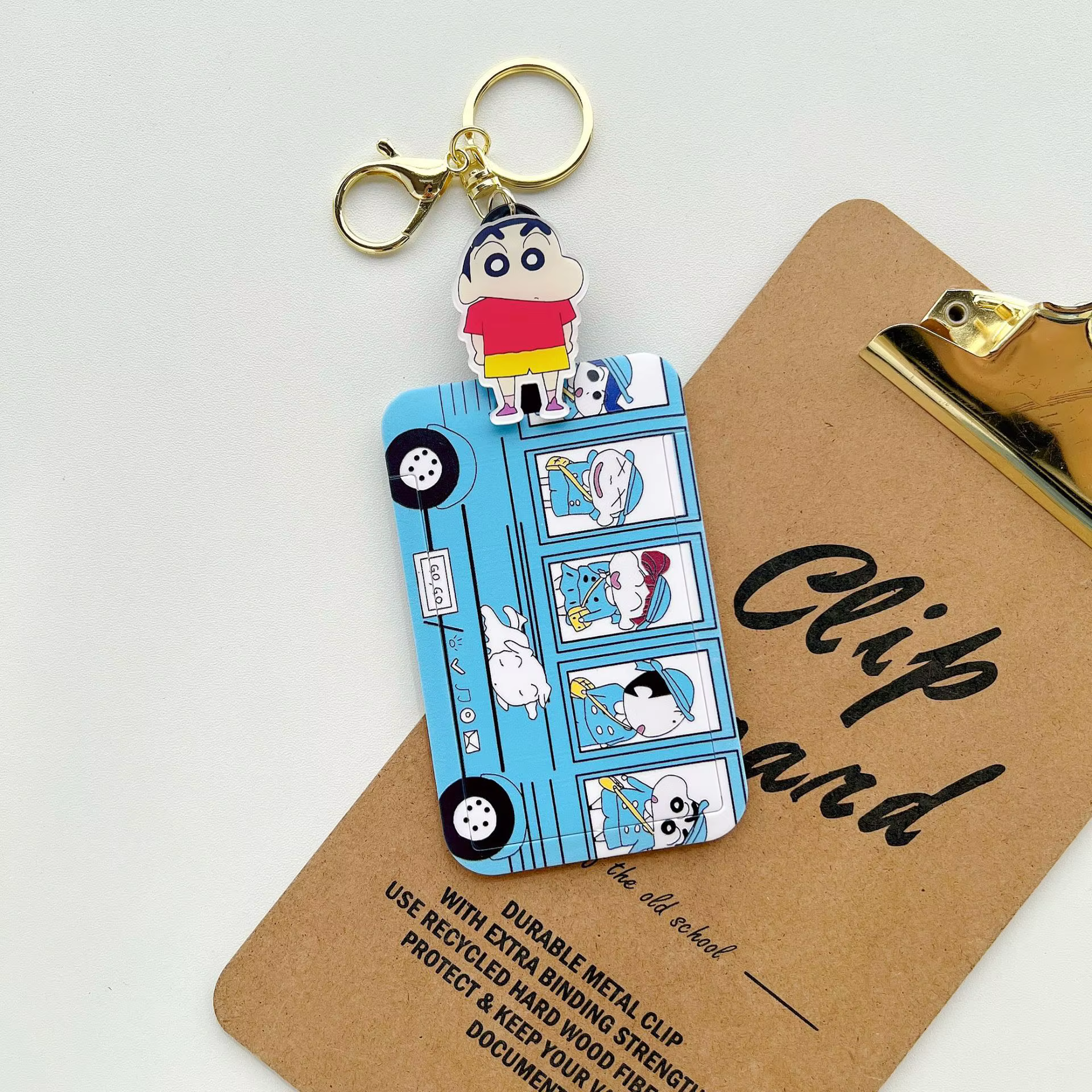 Porte-clés Kawaii Anime Crayon Shin-chan pour couple, étudiant, étui pour carte d'identité, de bus, 
