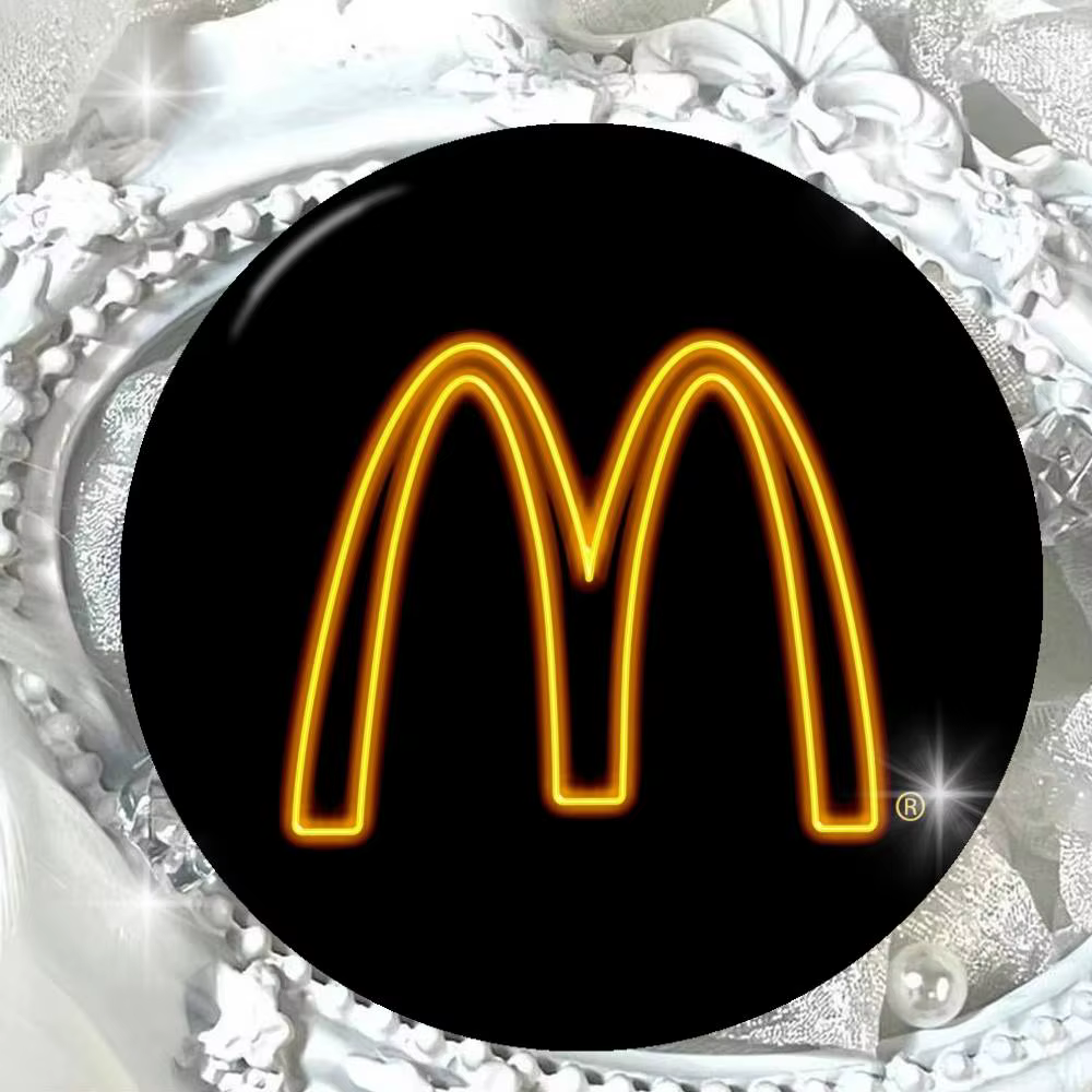 Broches Anime Logo McDonald's Tendance, Badge Dessin Animé Mignon, Épingle de Revers pour Veste et J