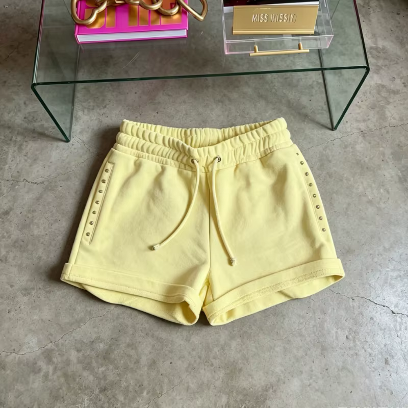 Ensemble 2 pièces jaune style sport avec sweat à capuche et short, motif imprimé 21 clouté, style Y2