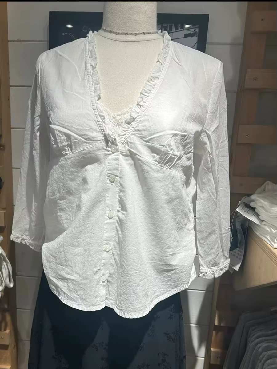 T-Shirt à volants blancs pour femmes, chemisier d'été à manches volantées, col en v, Simple, doux, a