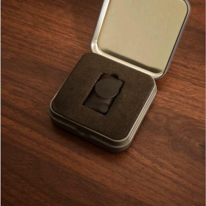 J.C Magic Which Hand 2.0 – Accessoire de Magie de Près, Système de Détection Électronique Classique 