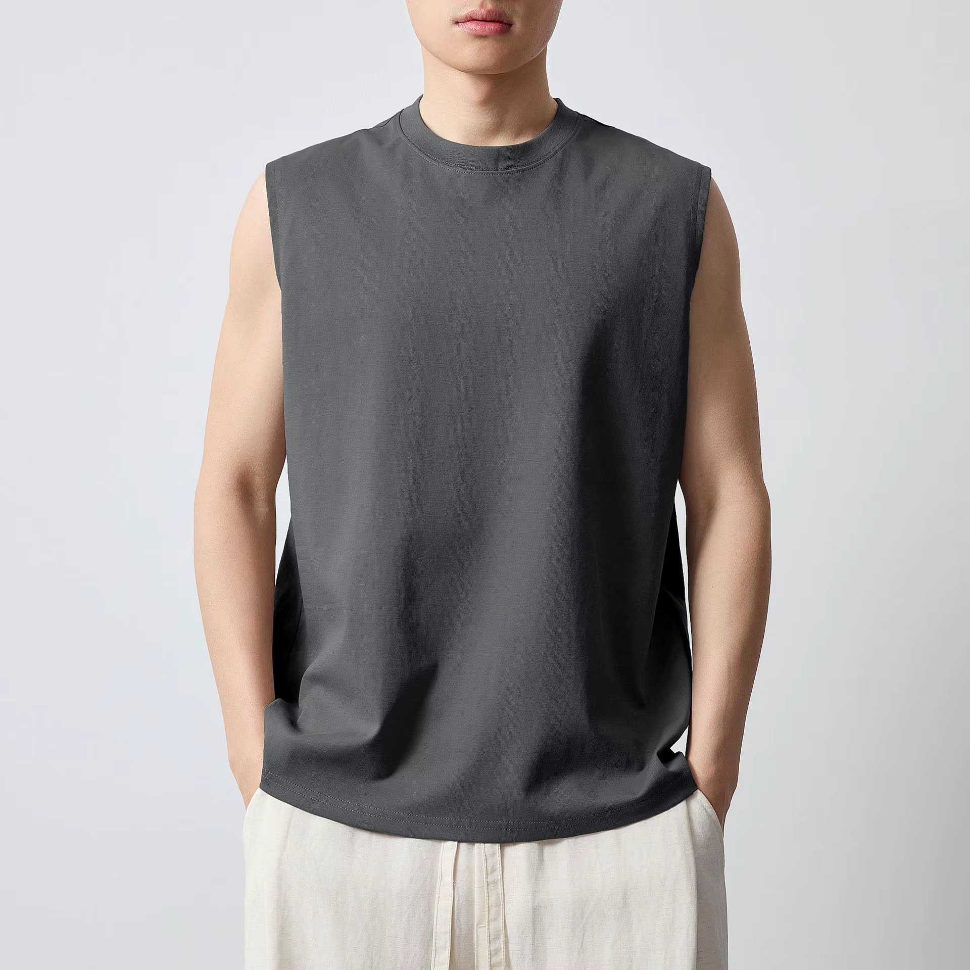 Débardeur Sport Urbain Homme – Nouvelle Collection Été 2026 – Couleur Unie Col Rond